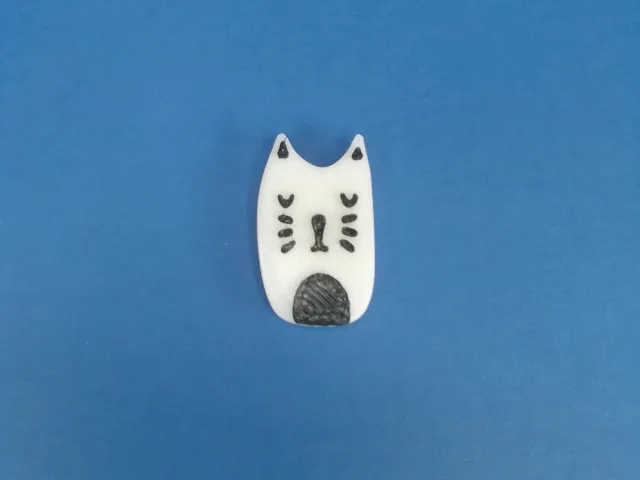 Cat refrigerator magnet