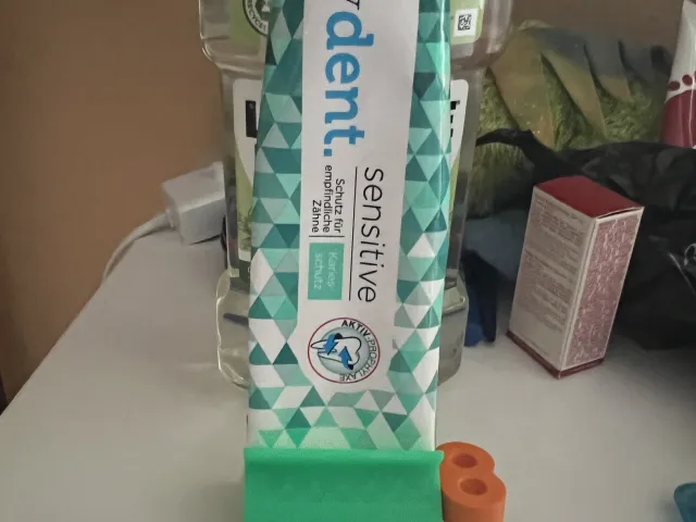 toothpaste   zahnpaster