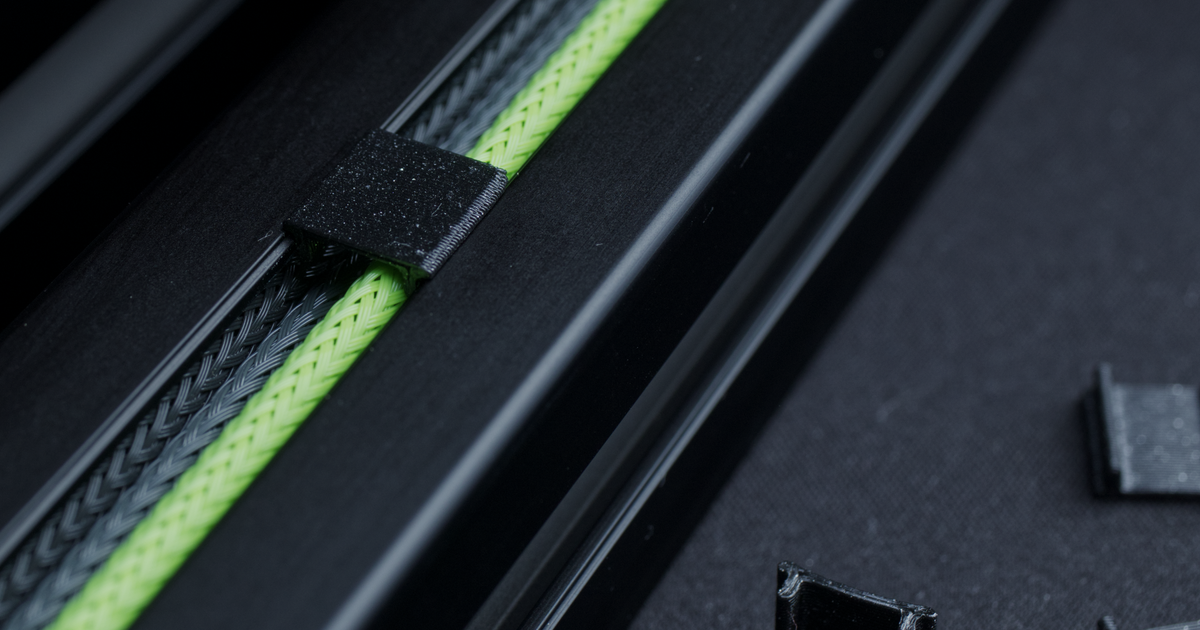 3030 Cable Clip (Profile Cover) by bequ3 Download free STL model