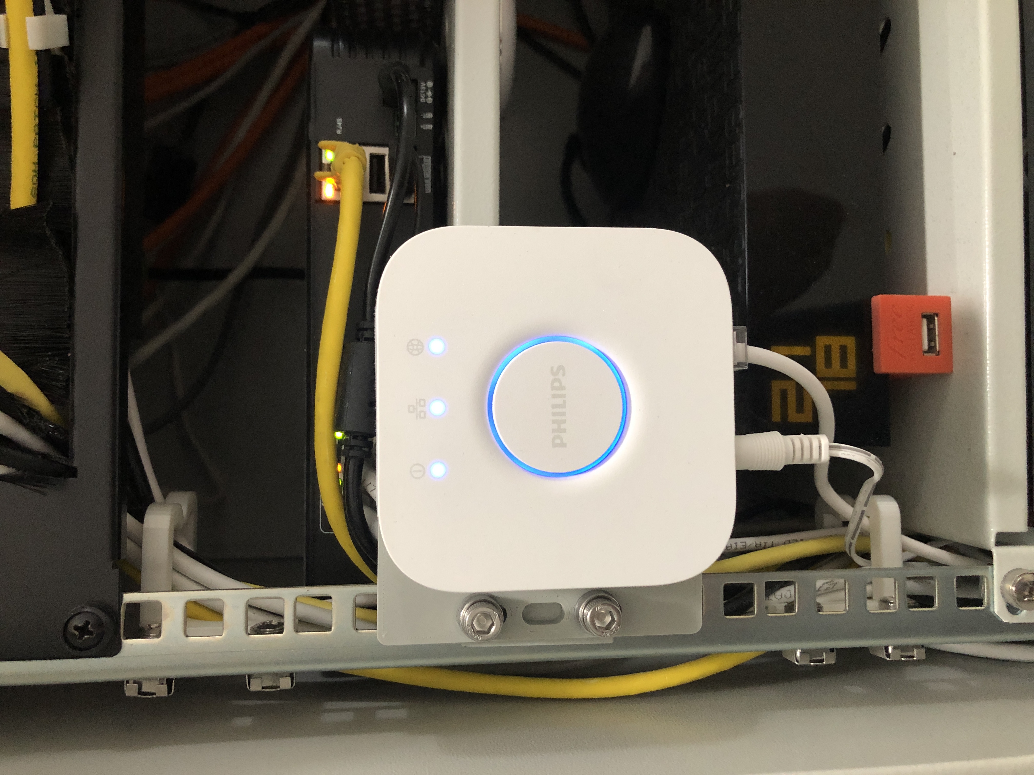 Philips Hue Bridge Rack Mount