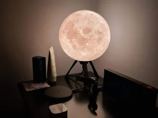 Moon Lamp - Big Hole Edition by MTang, Download free STL model