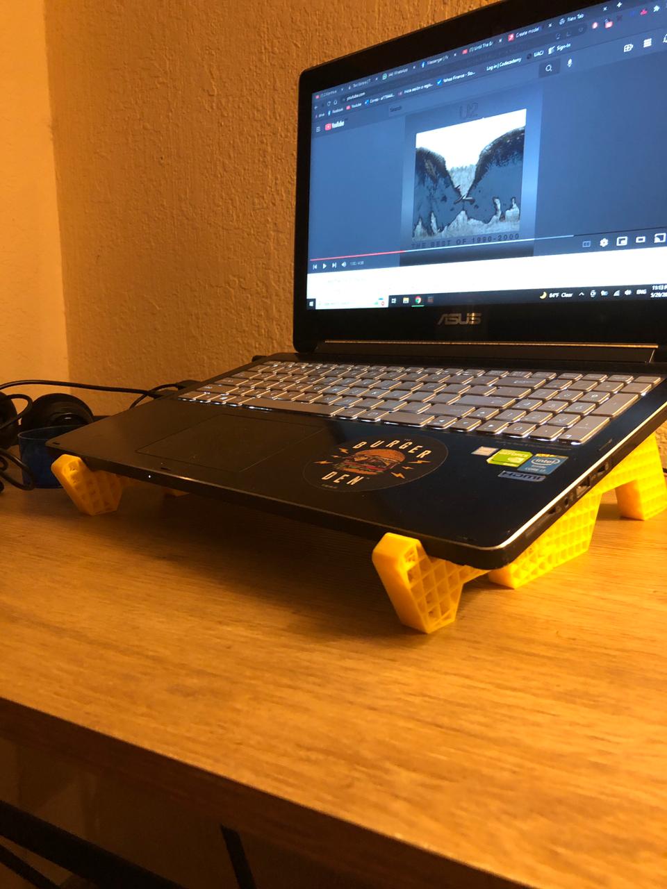 Soporte laptop