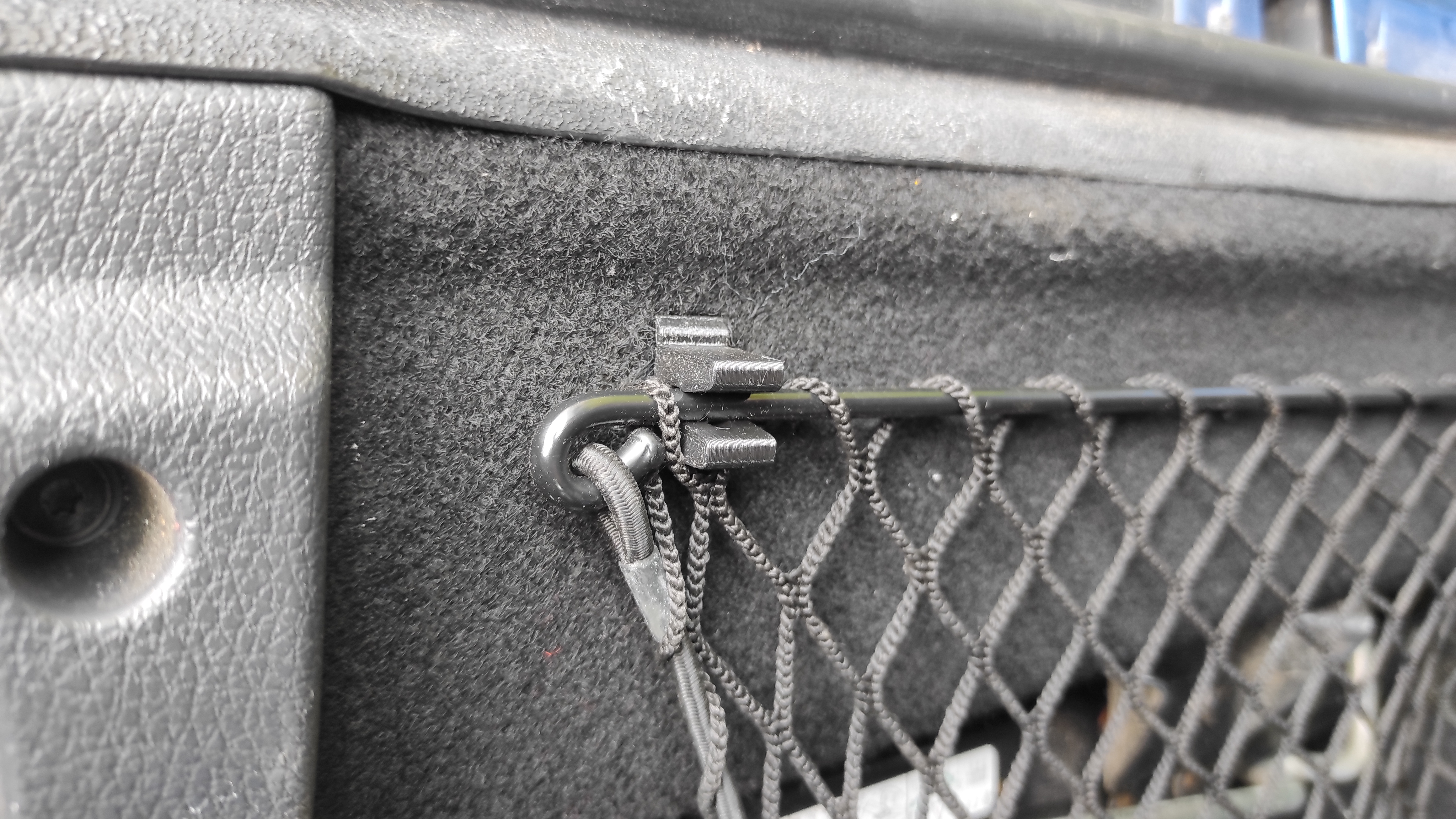 Dacia Logan MCV - Luggage Net Holder