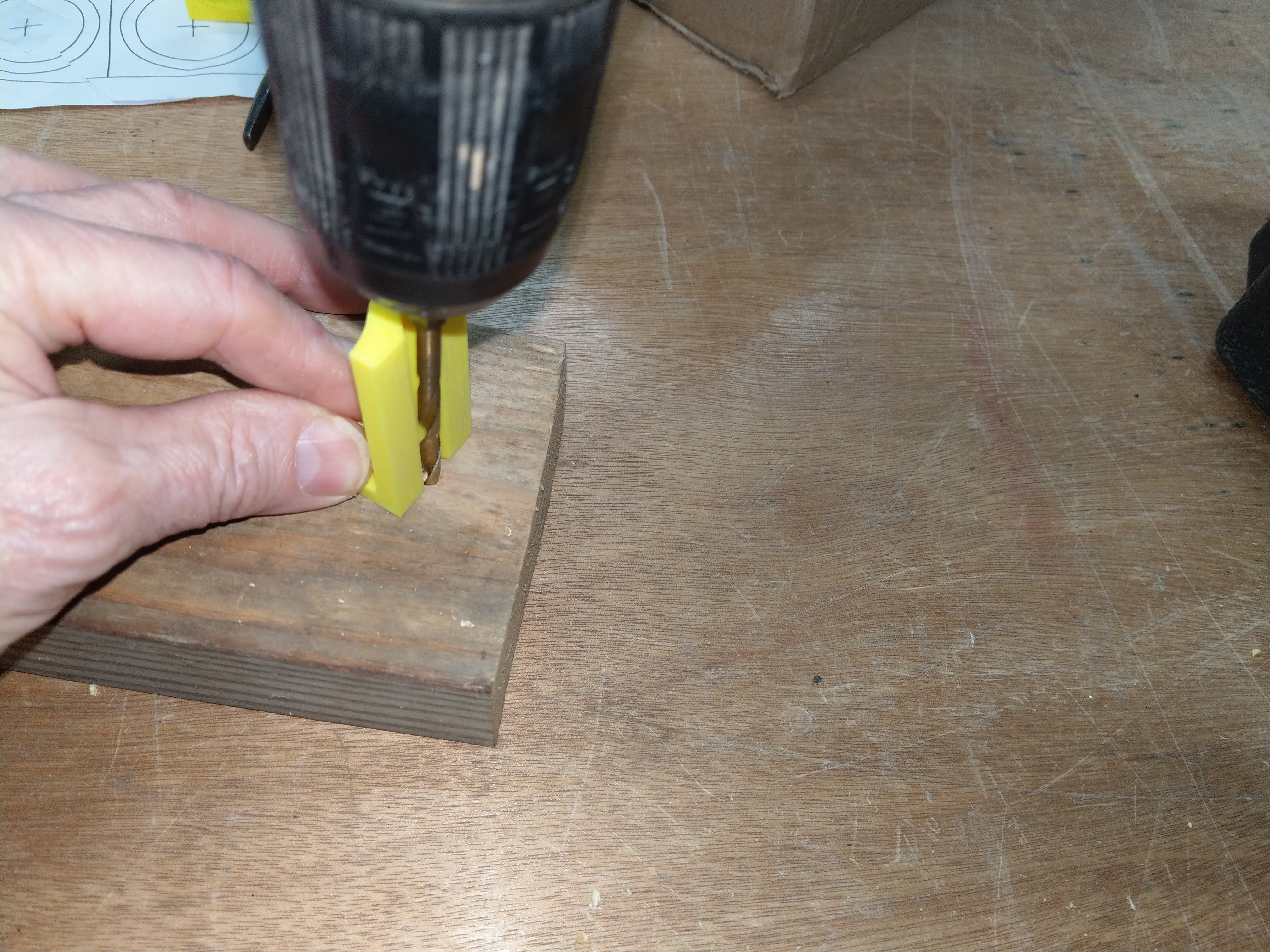 Miniatura 6 do modelo 3D Drilling guide