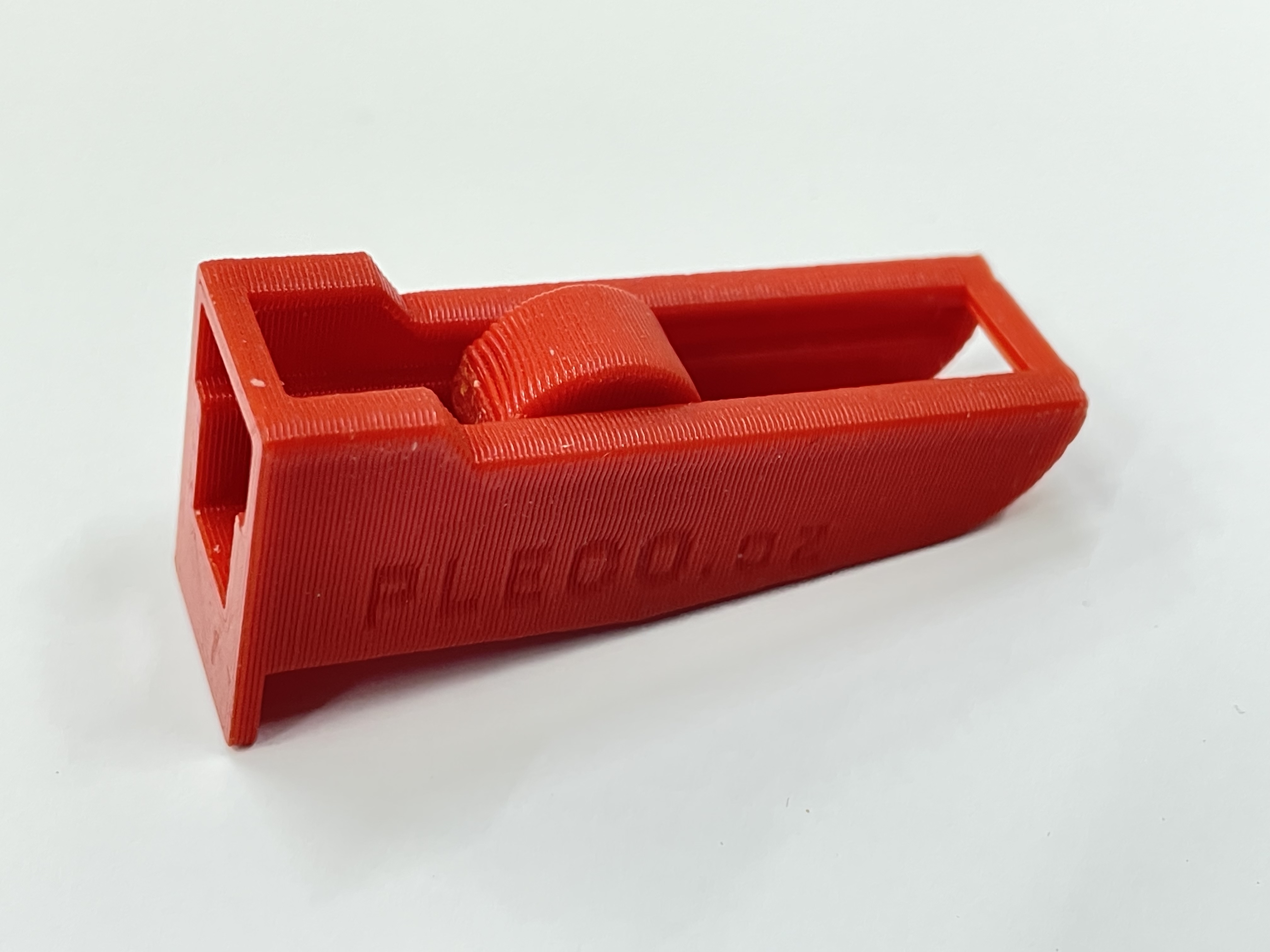 Škrtidlo na vzduchovací hadičku k akváriu / Airline tubing clamp for an aquarium