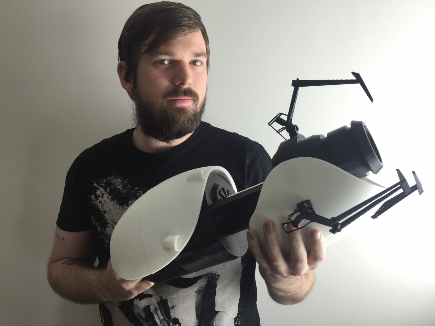 Miniatura 3 do modelo 3D Portal Gun