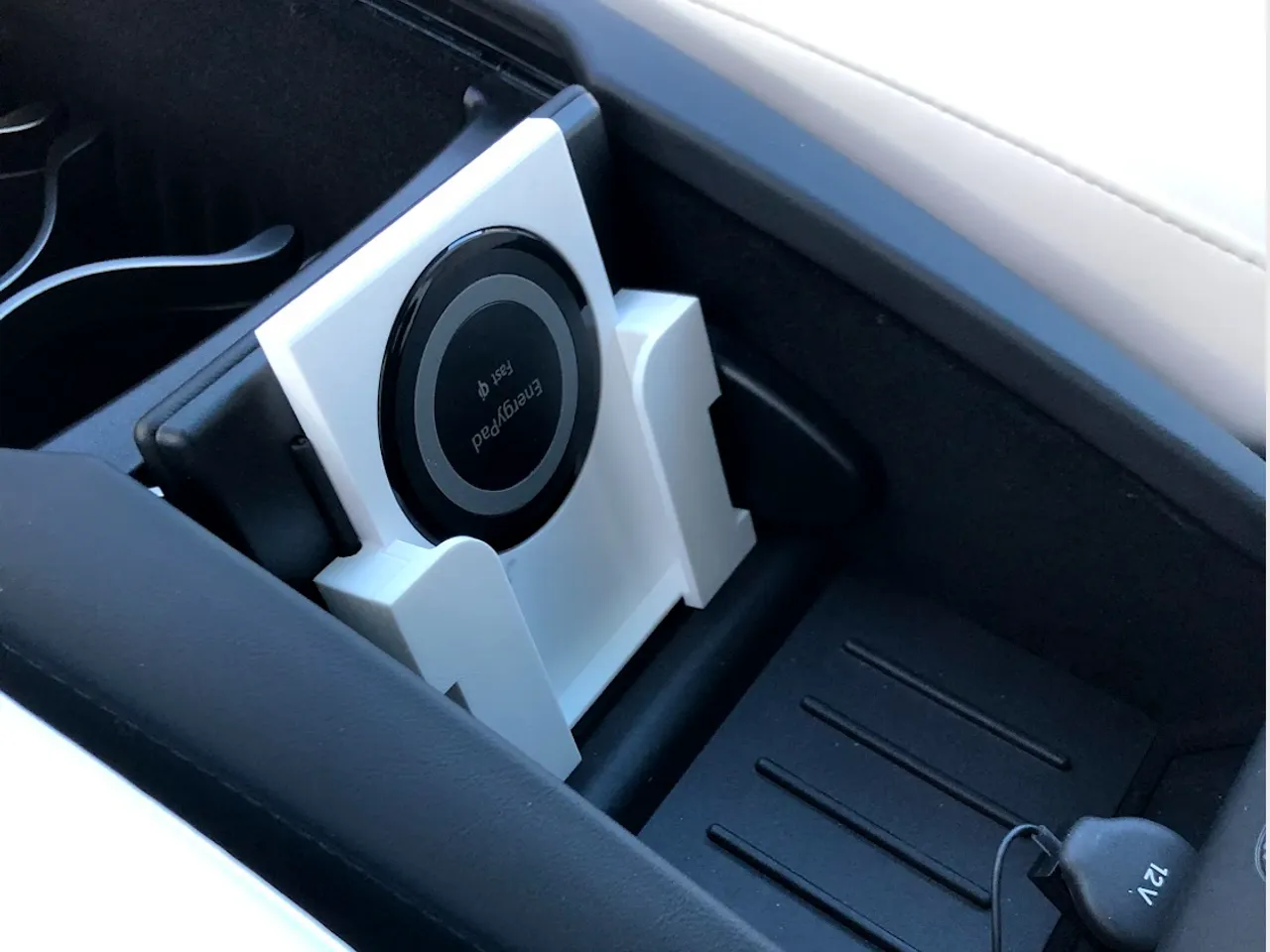 Tesla Wireless Phone Charger Model S