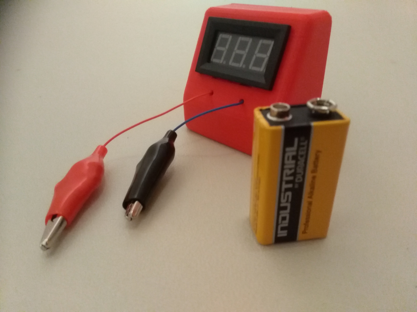 Battery tester / Volt meter by Creative Electronics Download free STL
