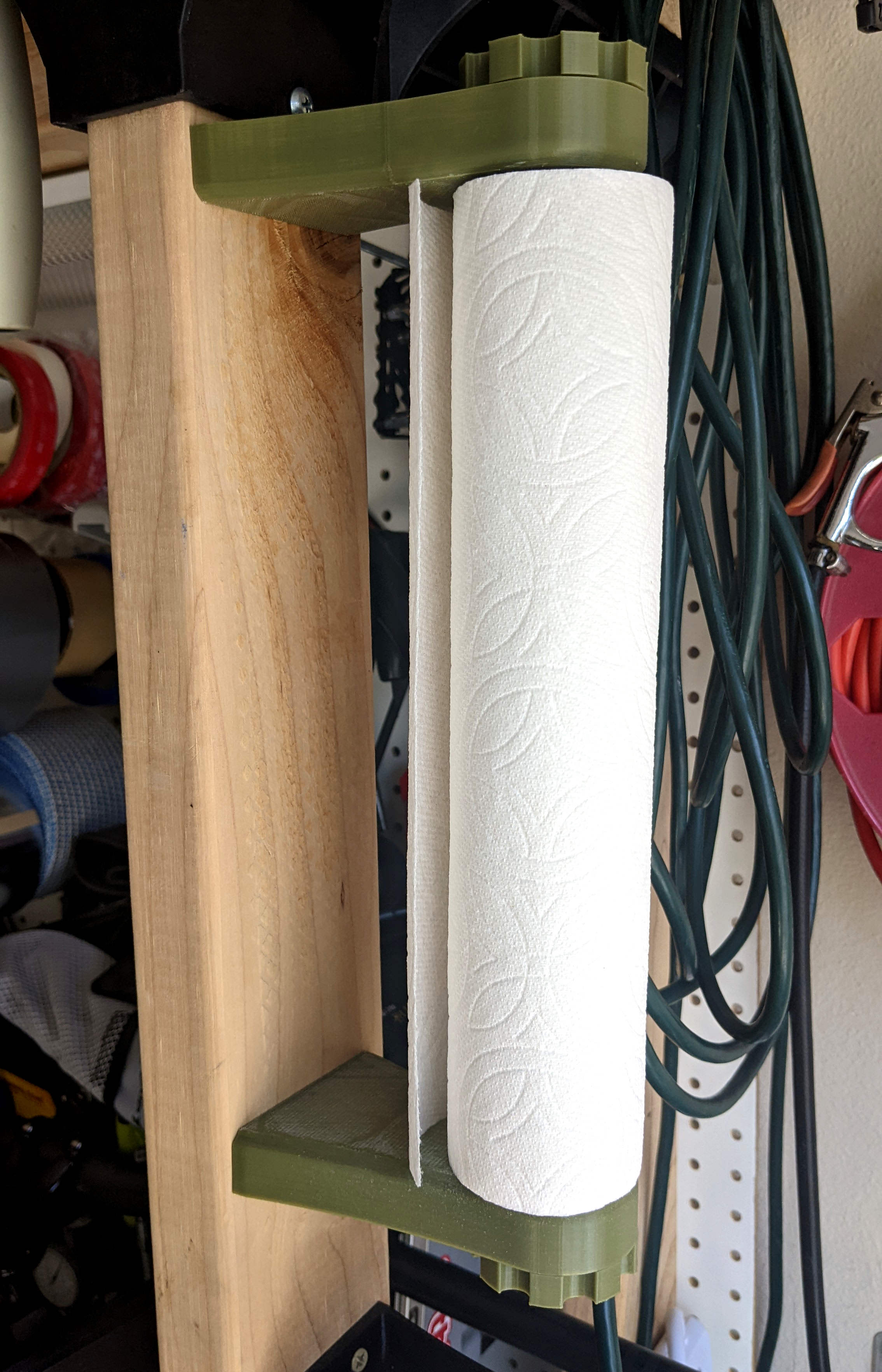 Miniatura 5 do modelo 3D PAPER TOWEL RACK
