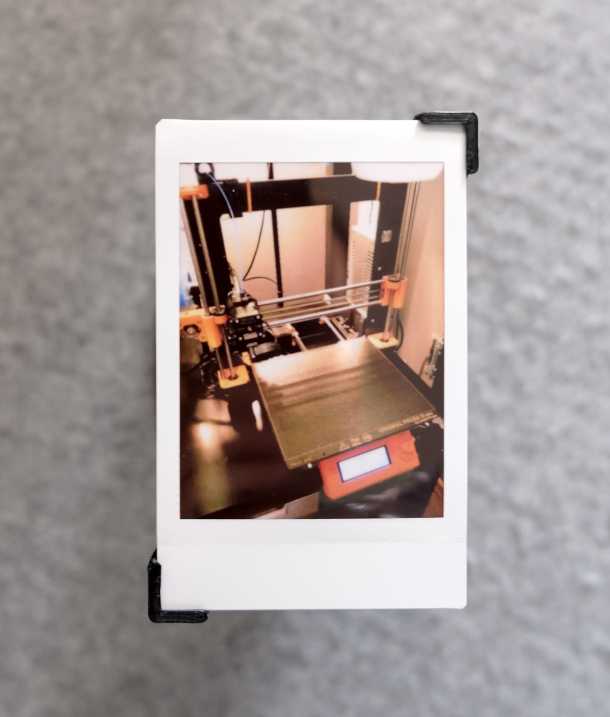 Miniatura 2 do modelo 3D Instax Mini Magnet Frame