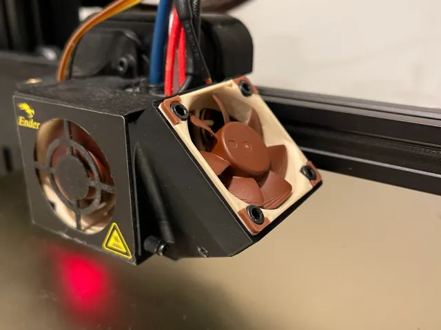 Mistral-E Noctua Remix