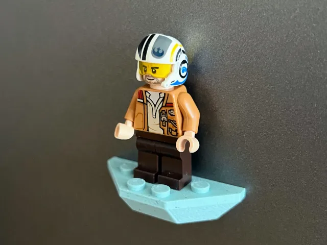 Magnetic Shelf for LEGO Minfigures