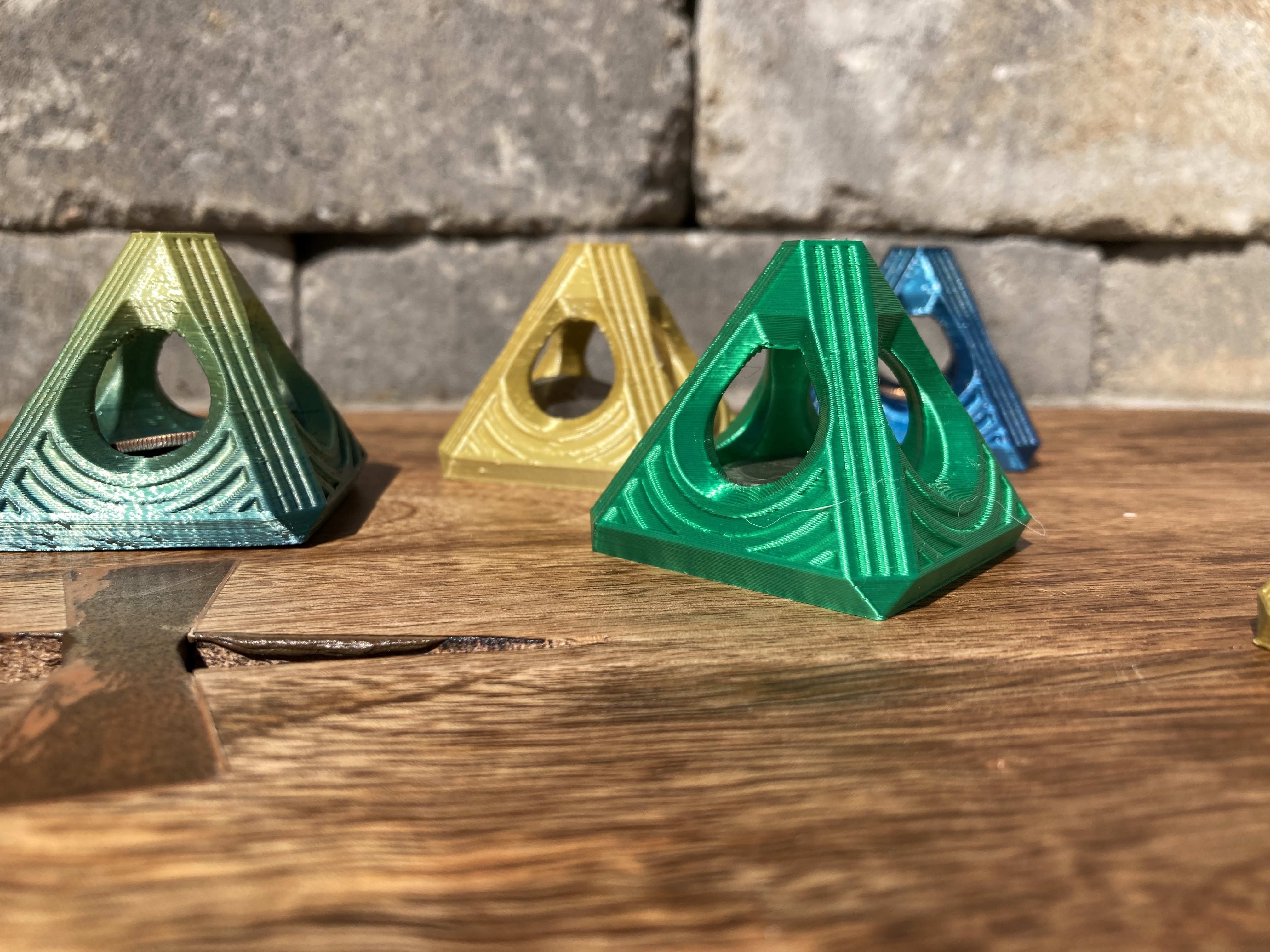 Pyramid Coin Trap >V3