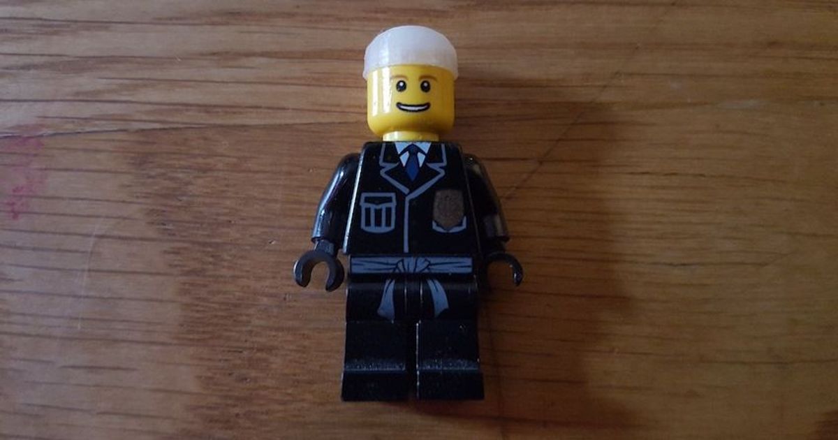 Lego Minifigure Bald Head/Hat by SR71 BLAC | Download free STL model
