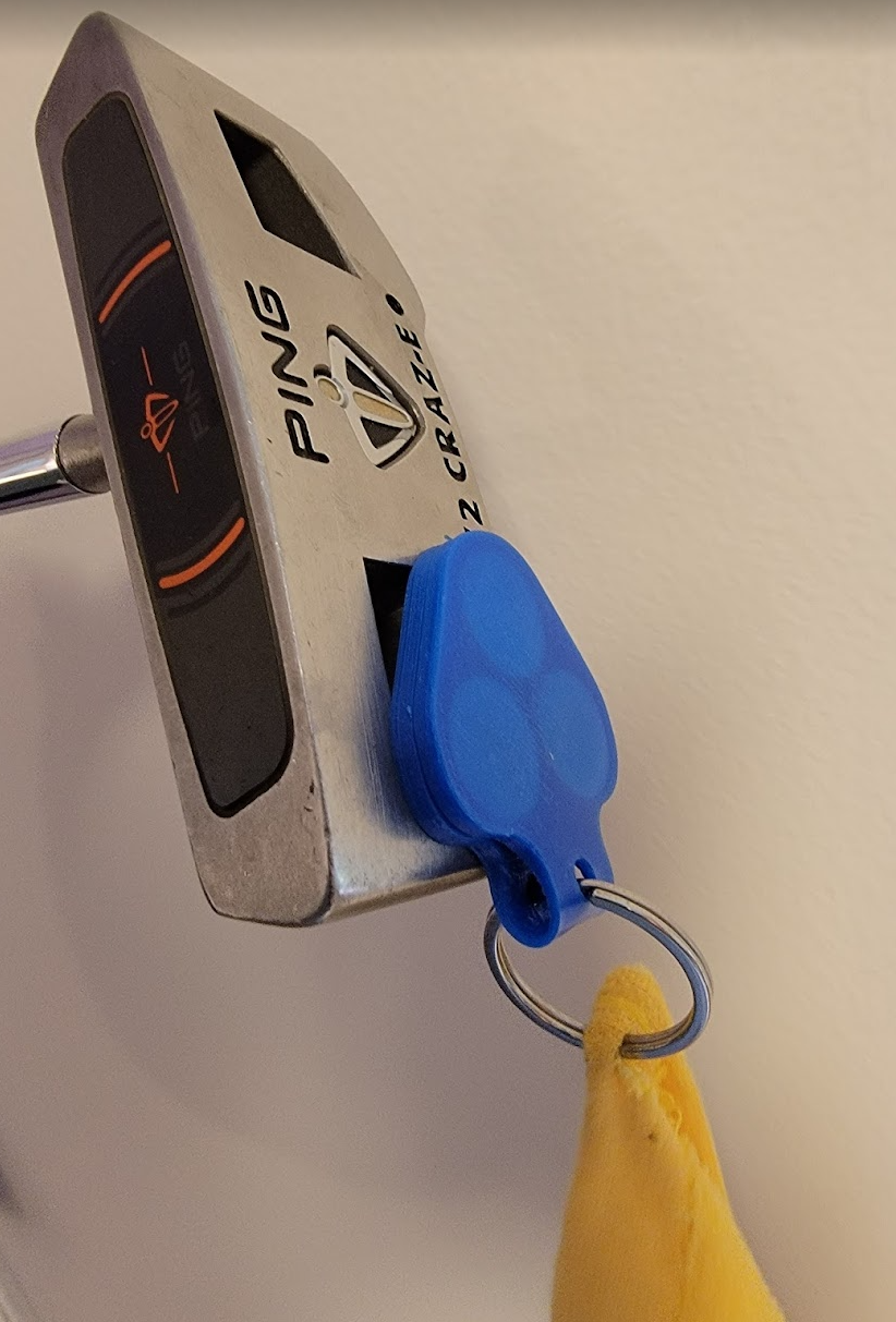 Clasp Golf Towel Holder with Keyring by Matt