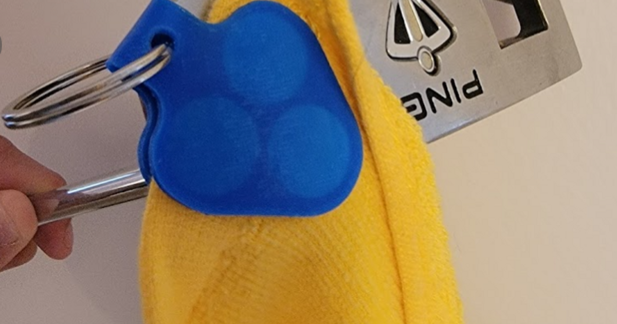 Clasp Golf Towel Holder with Keyring by Matt