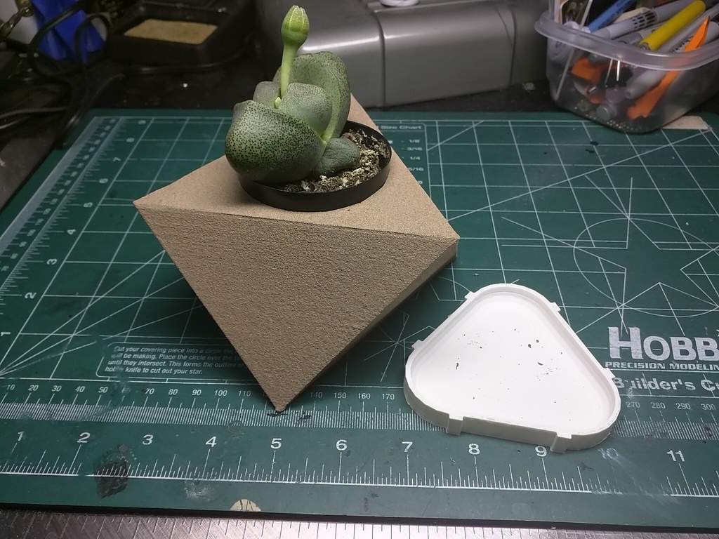 Miniatura 4 do modelo 3D Geometric Planter