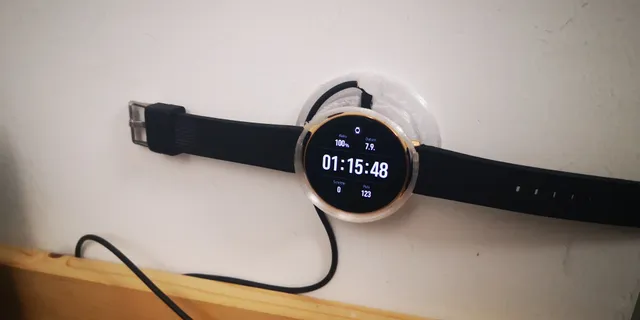 Galaxy Watch Active 2 holder and charger