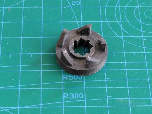 Replacement part for the Rommelsbacher Spice & coffee grinder EGK 200 (drive for blade unit)