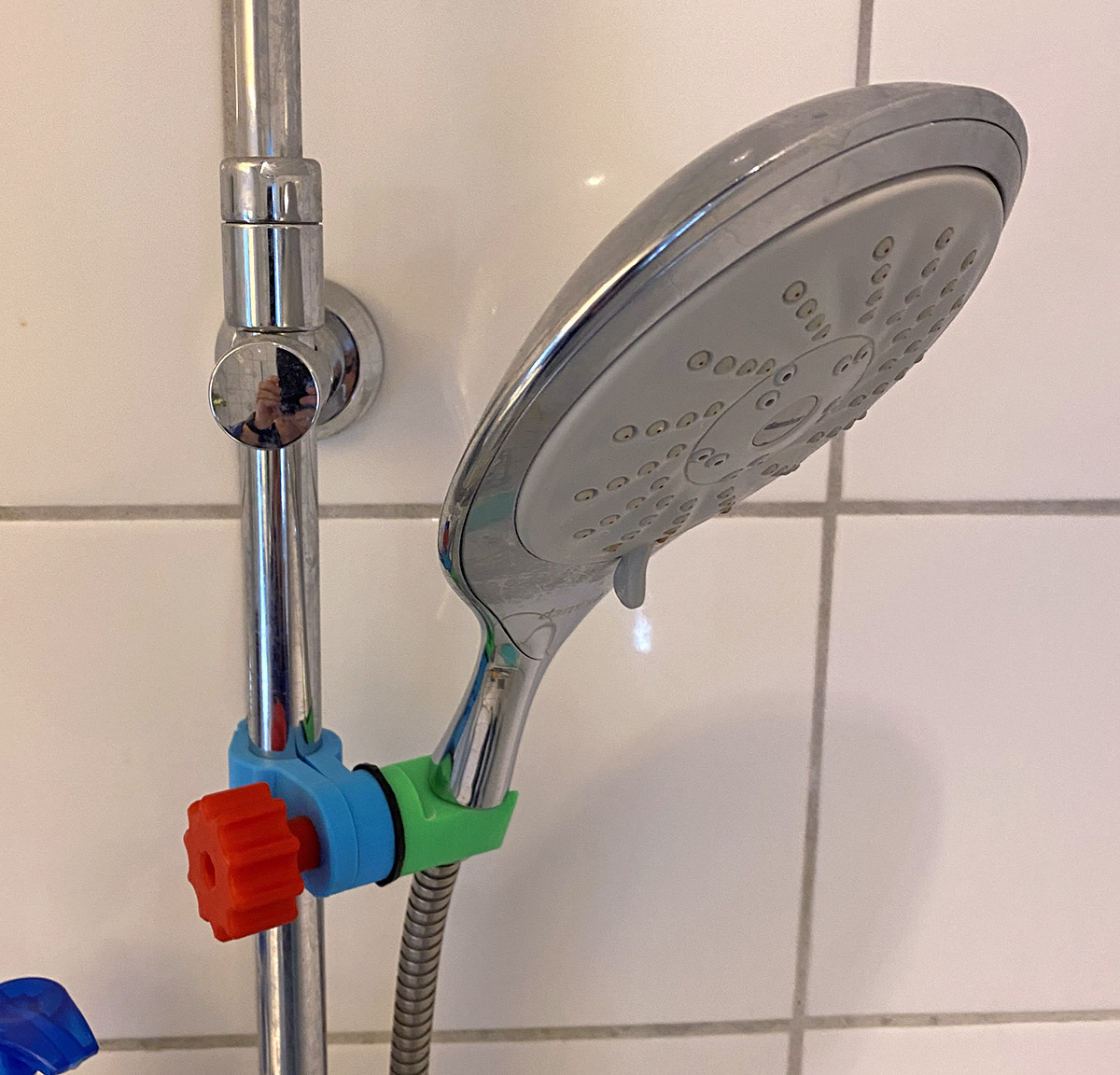 Shower head holder V2