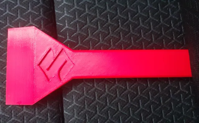 Suzuki frost scraper with logo