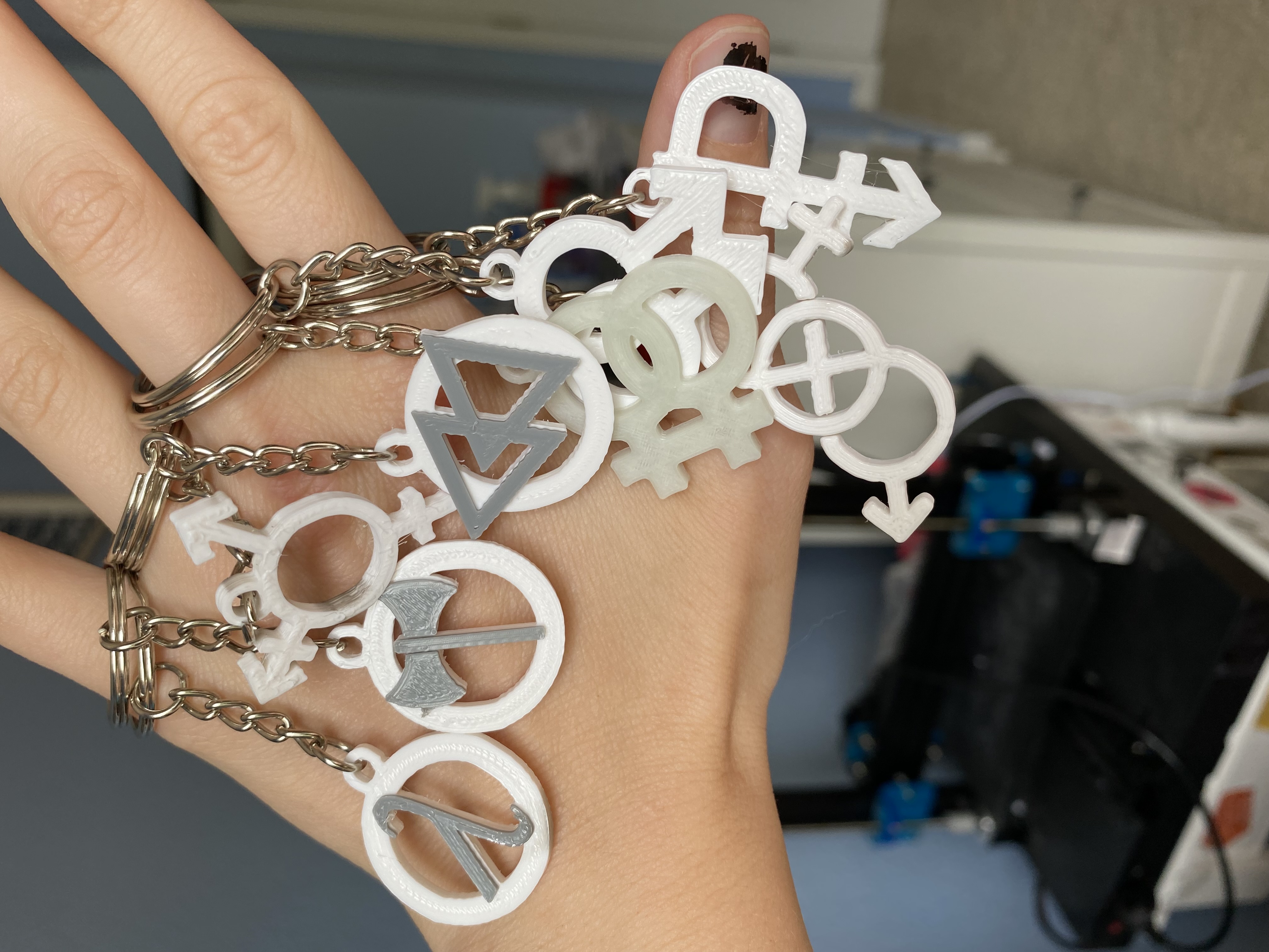 Miniatura 2 do modelo 3D Queer Pride Keychains
