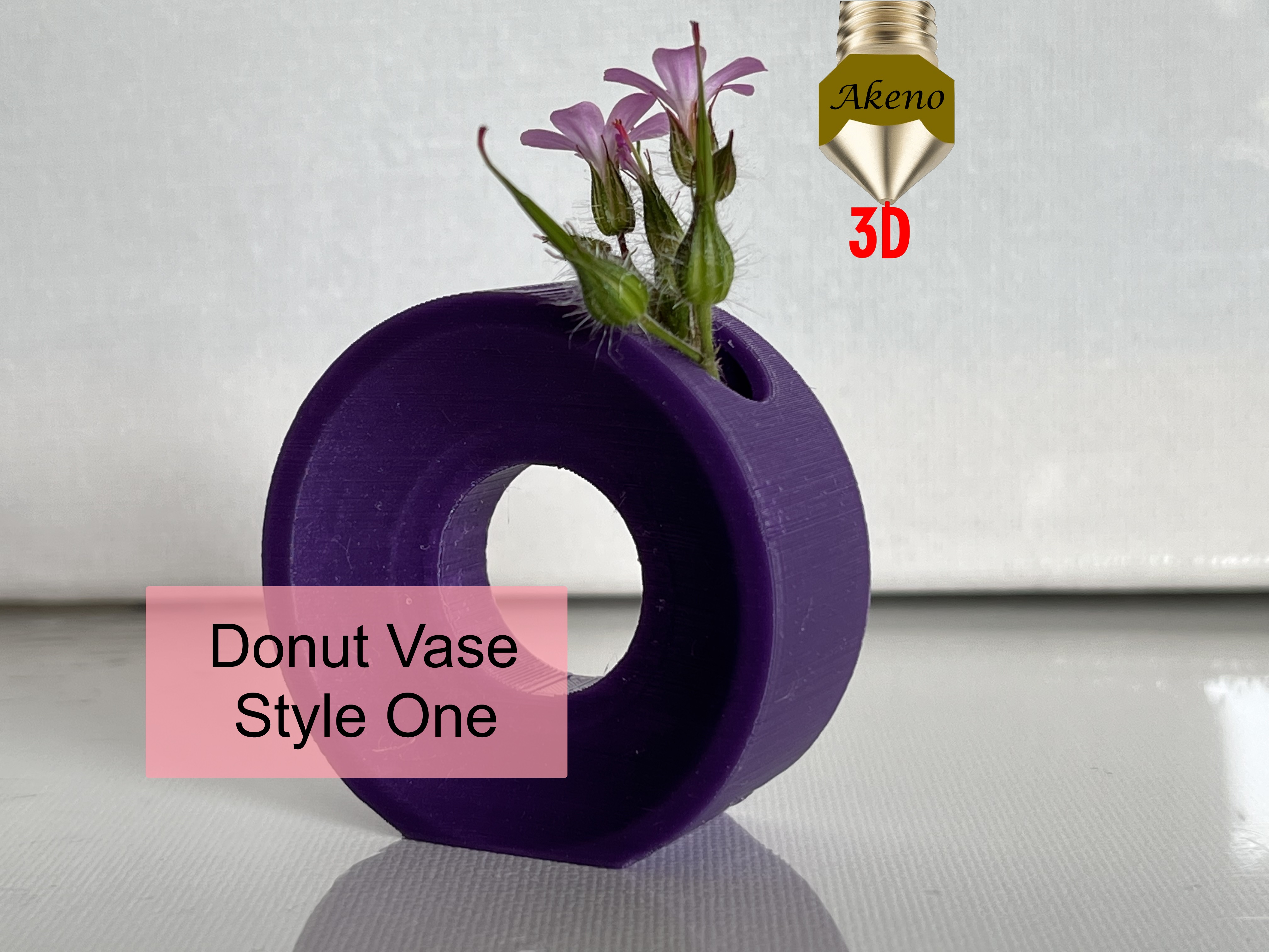 Vase in the style of a donut / Style One by Akeno Download free STL
