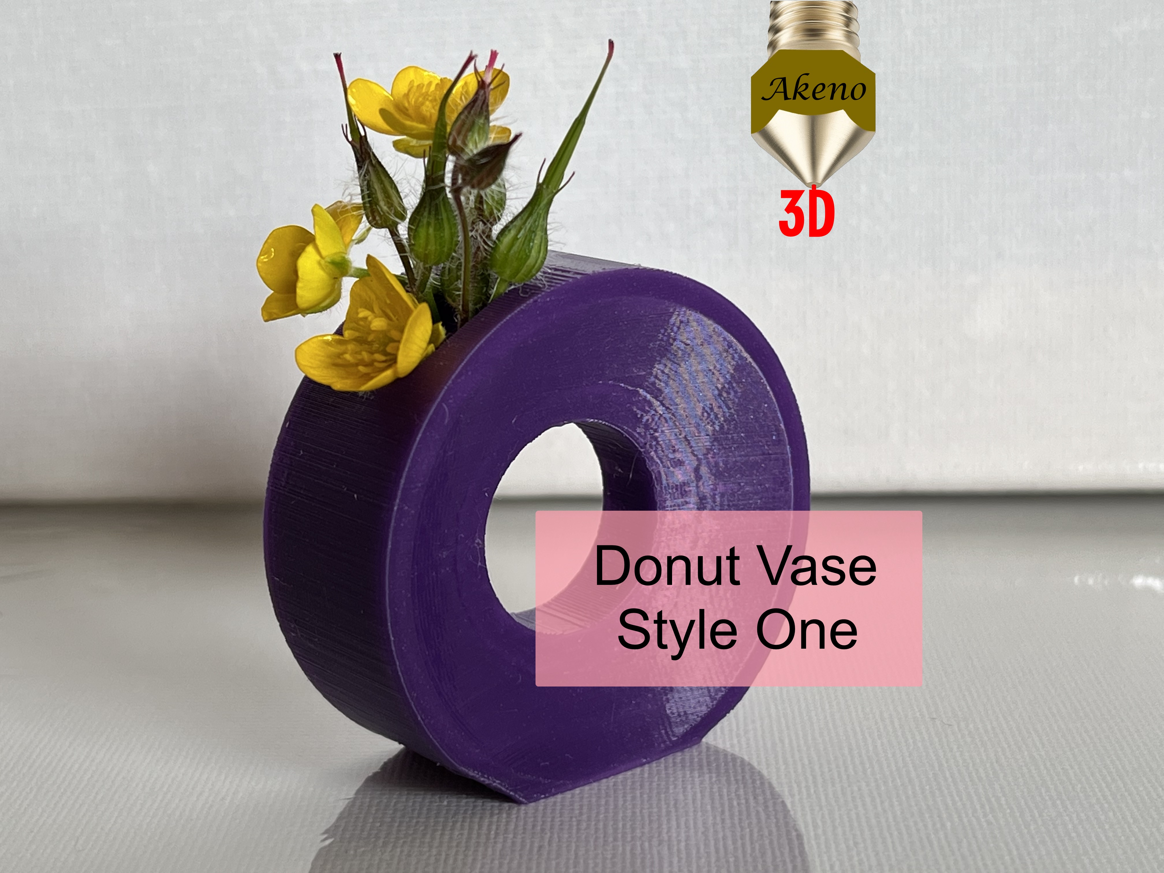 Vase in the style of a donut / Style One by Akeno Download free STL