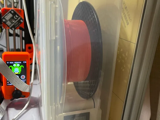 Filament dry box with hygrometer, bearing and silica gel case