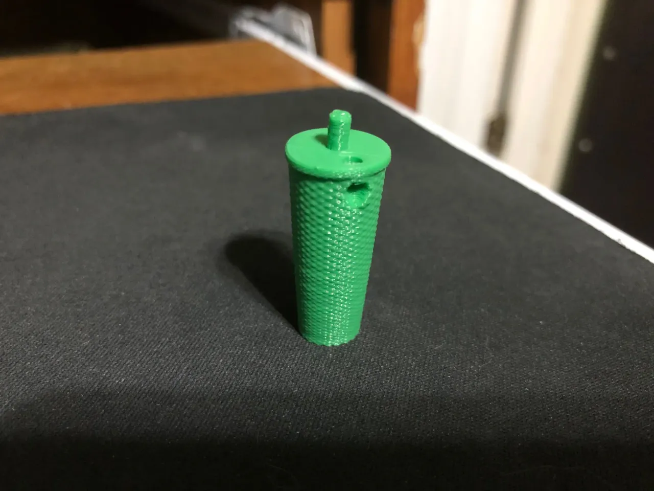 STL file starbucks keychain 🗝️・3D printable model to download・Cults