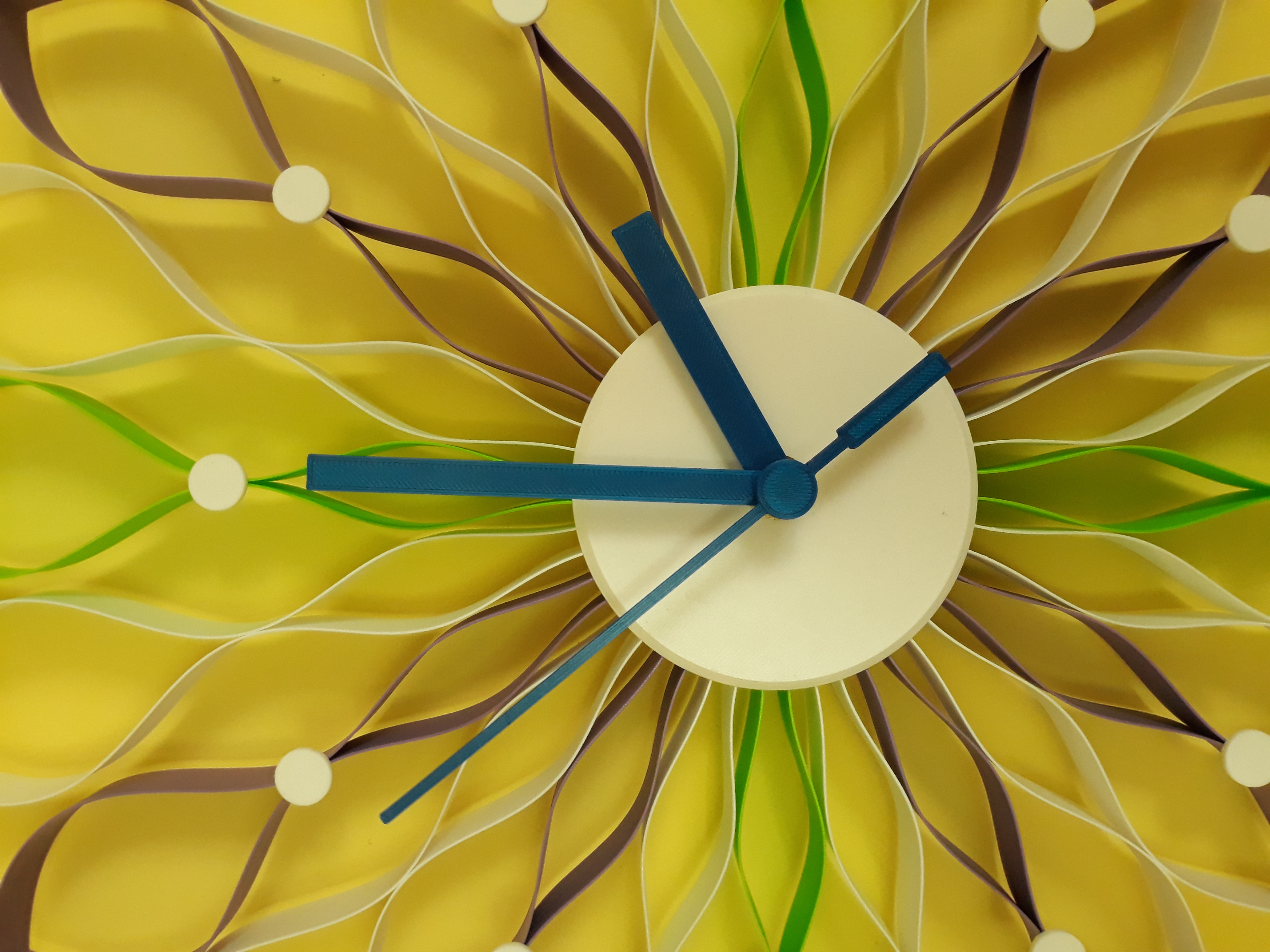 Miniatura 2 do modelo 3D Flower clock