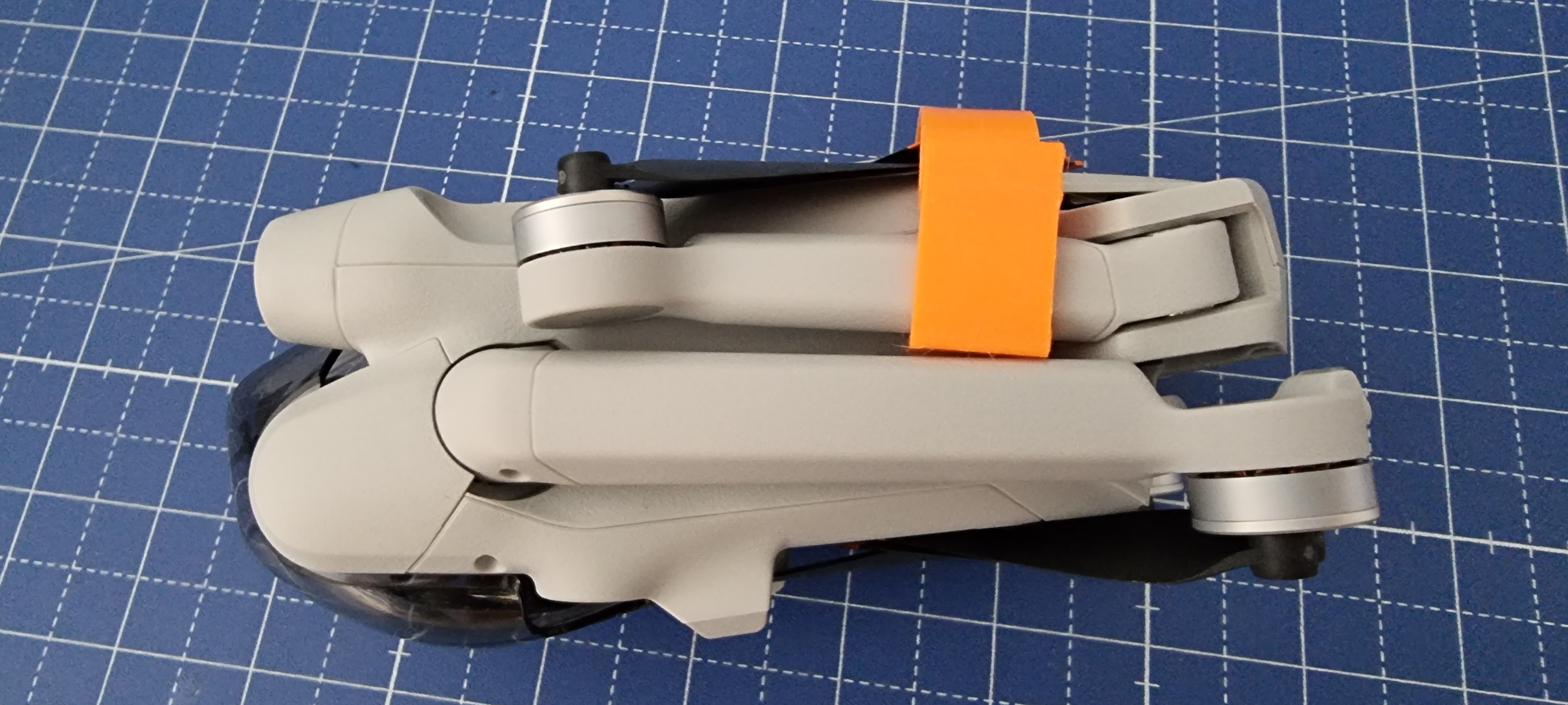 DJI Mini 3 Pro Propeller Fixierung by Lars Download free STL model