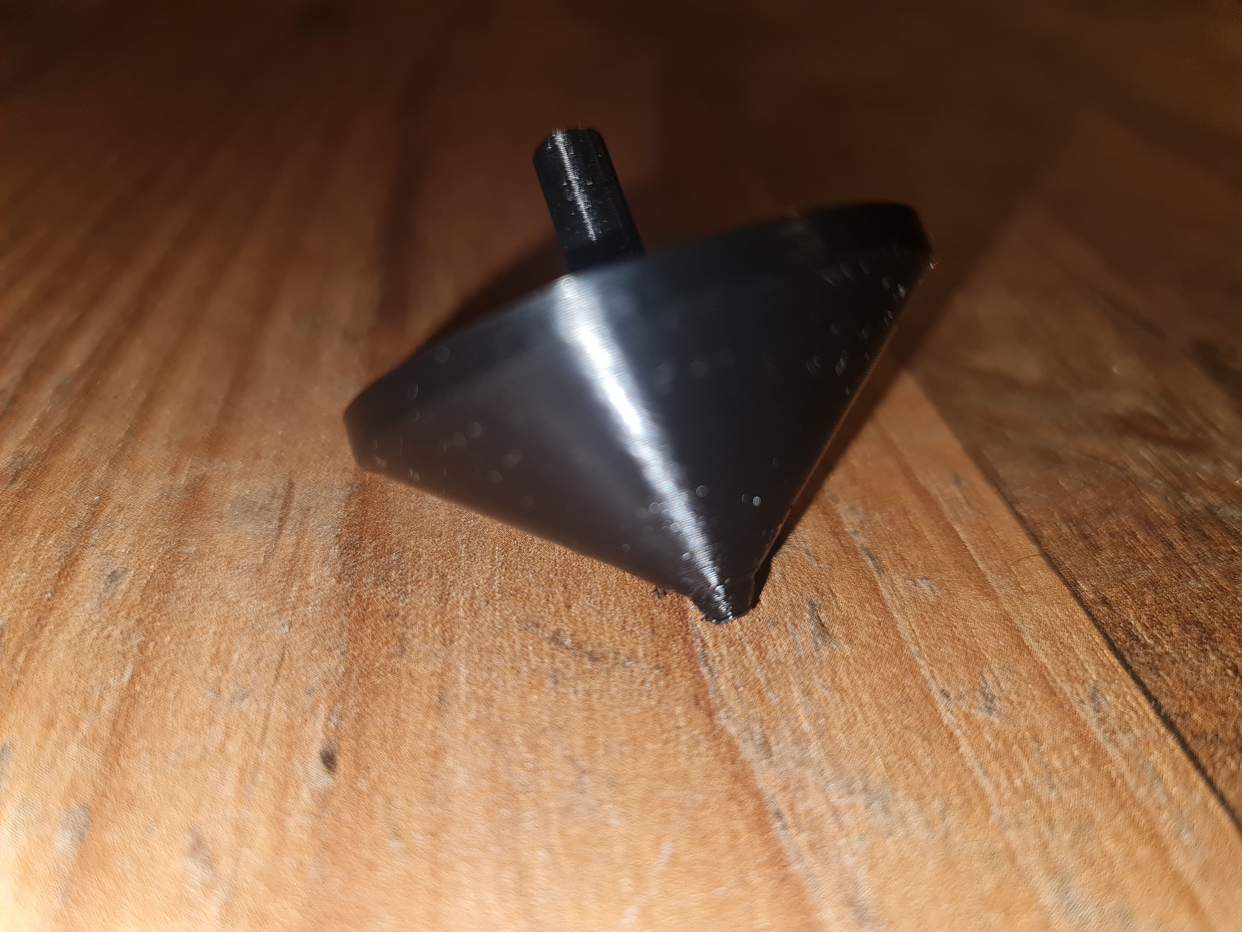 Spinning Top “SpinTop”