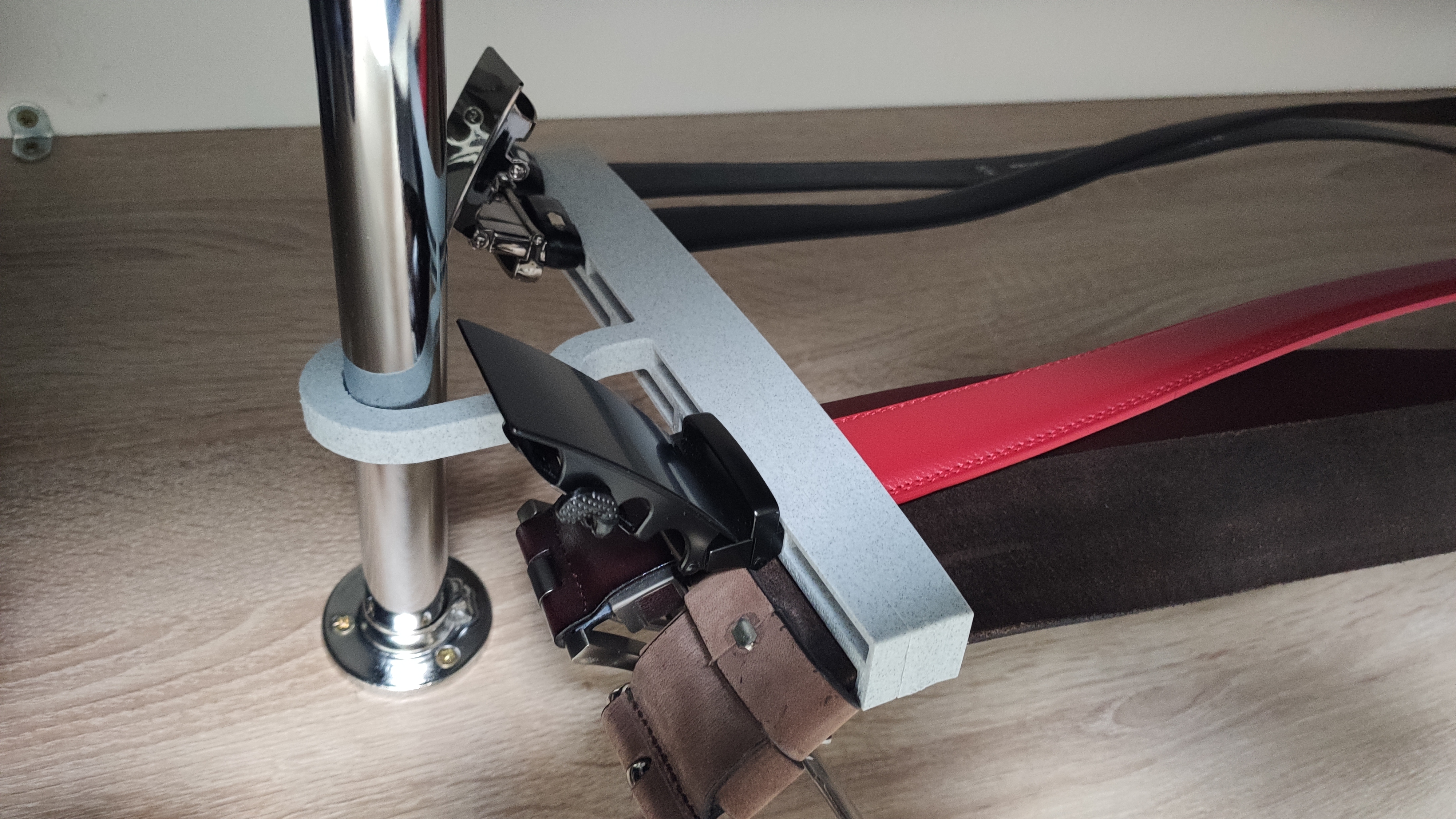 Belt hanger - Věšák na opasky