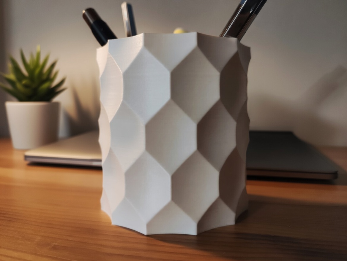 Anti Sphere Pen Holder / Plant Pot / Planter - Vase mode - D