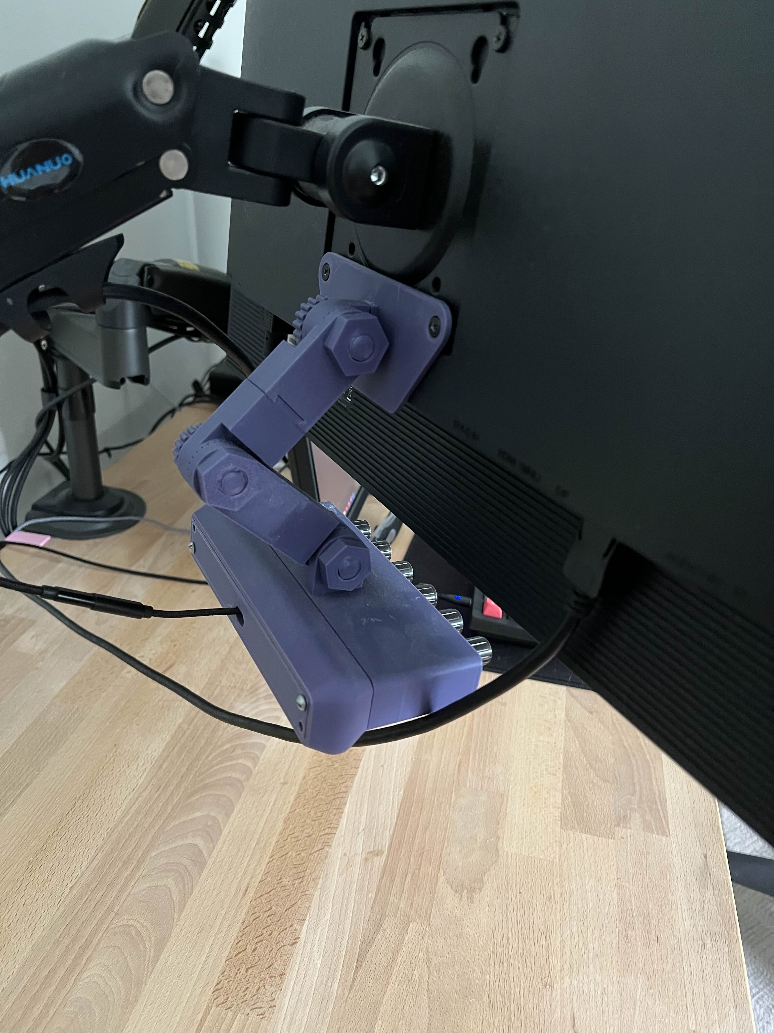 Vesa Mounted Deej Volume Mixer