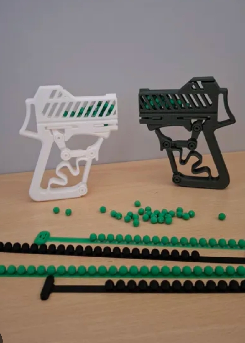 Pillet Launcher