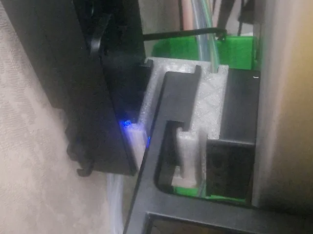 Qidi Q2 spool holder and box hub razer