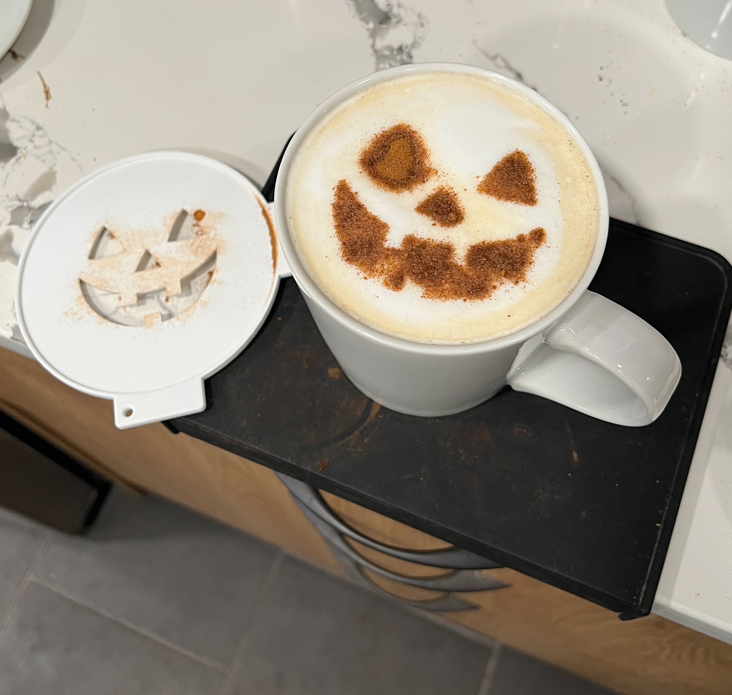 Miniatura 3 do modelo 3D Fall Coffee Stencil - JackOLatern