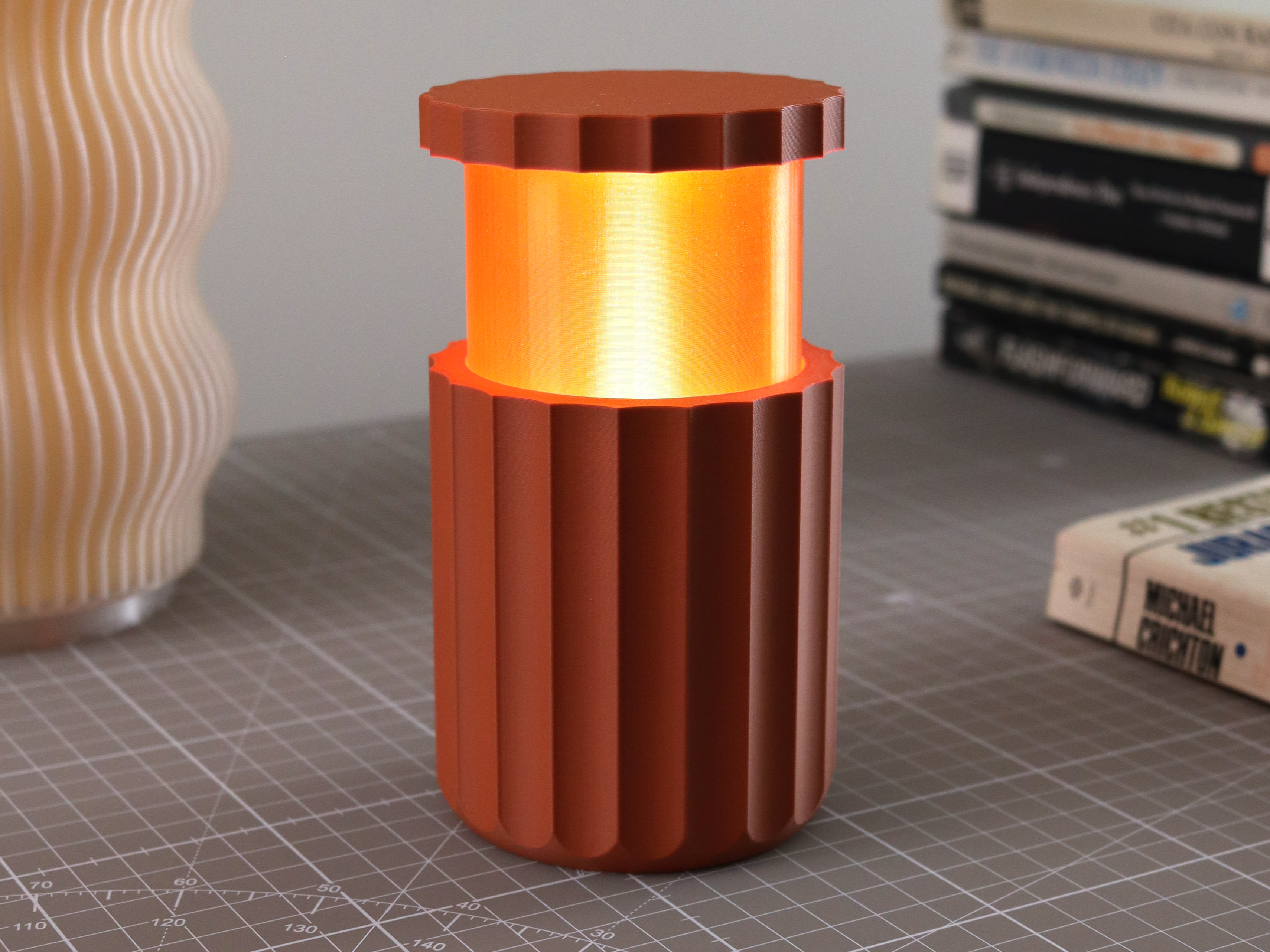 FLUTED Portable Lamp - Adjustable Lamp