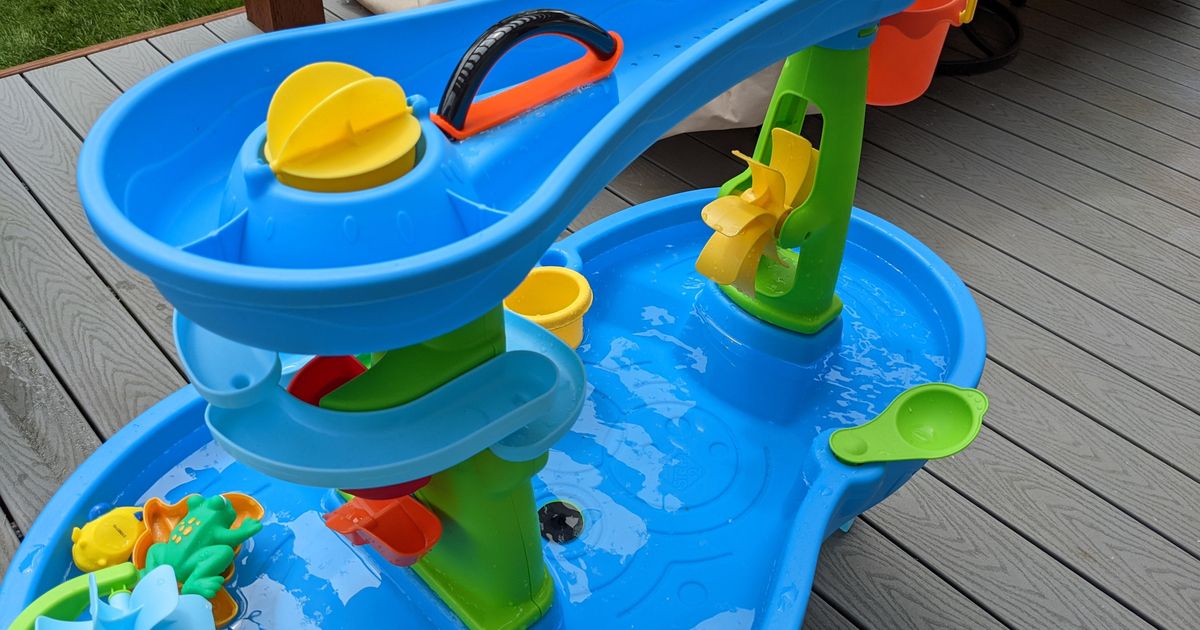 Aquarium Pump Adapter for Step2 Water Table by MajorCharlieFoxtrot