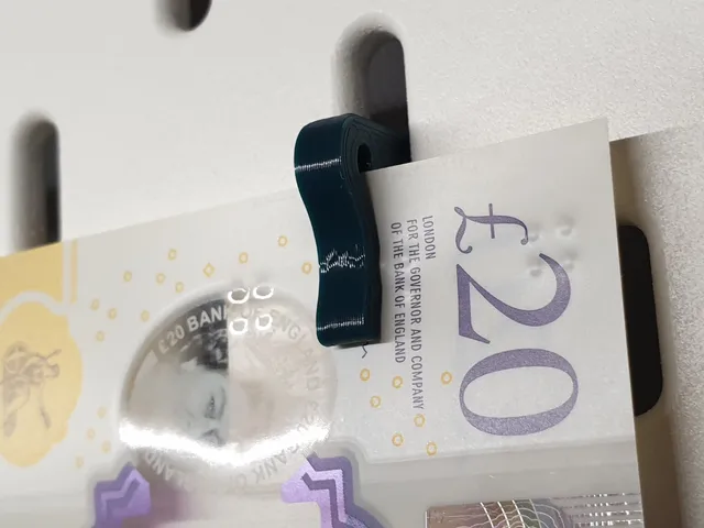 IKEA Sakdis Paperclip / Note / Photo Holder