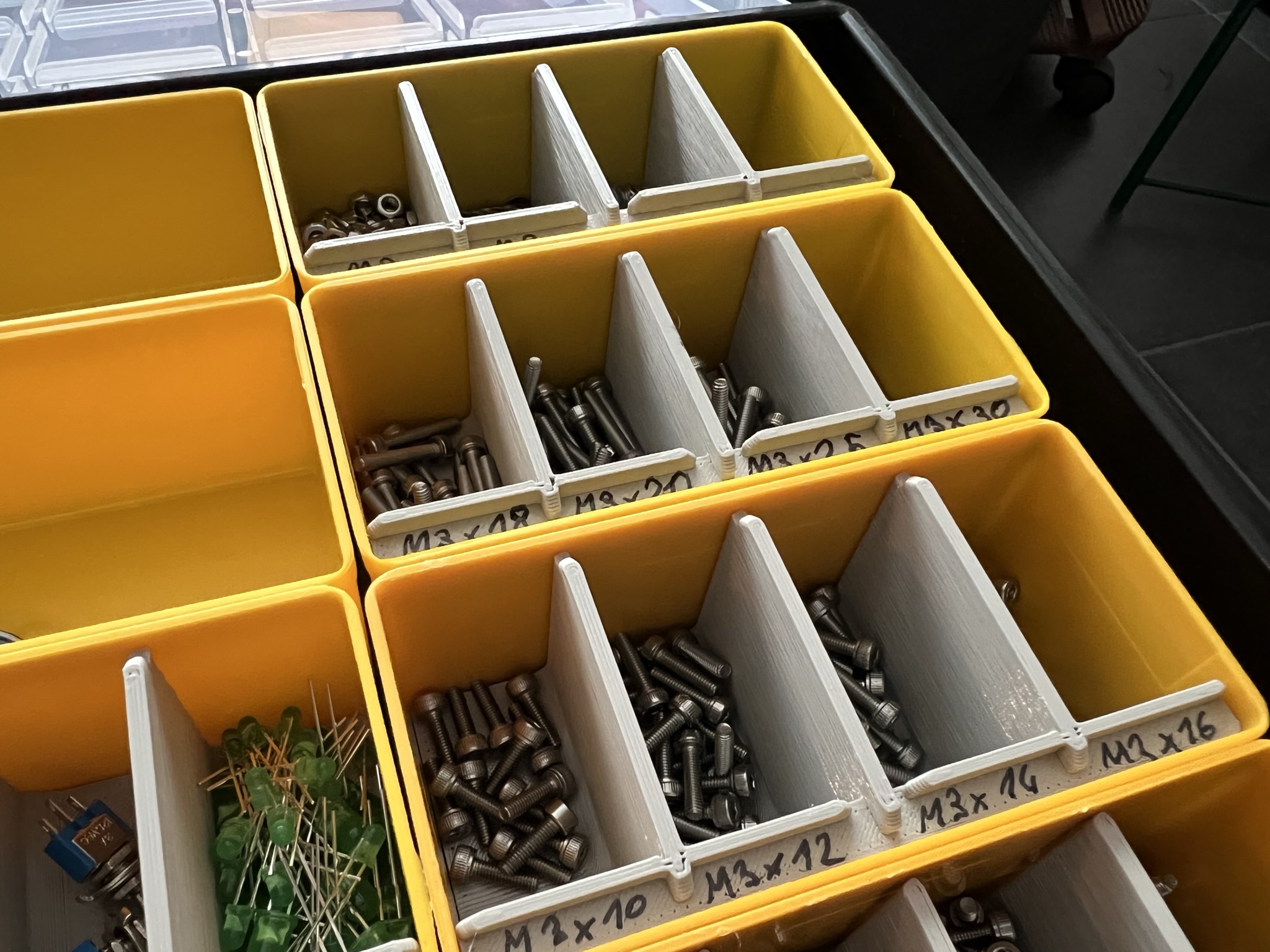 Sorting insert for Allit europlus insert boxes