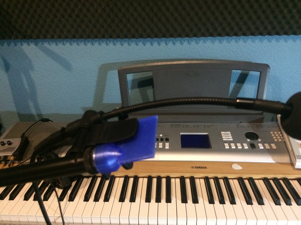 Clipon microphone stand adapter (AKG C 519 M / ML) by lpla Download