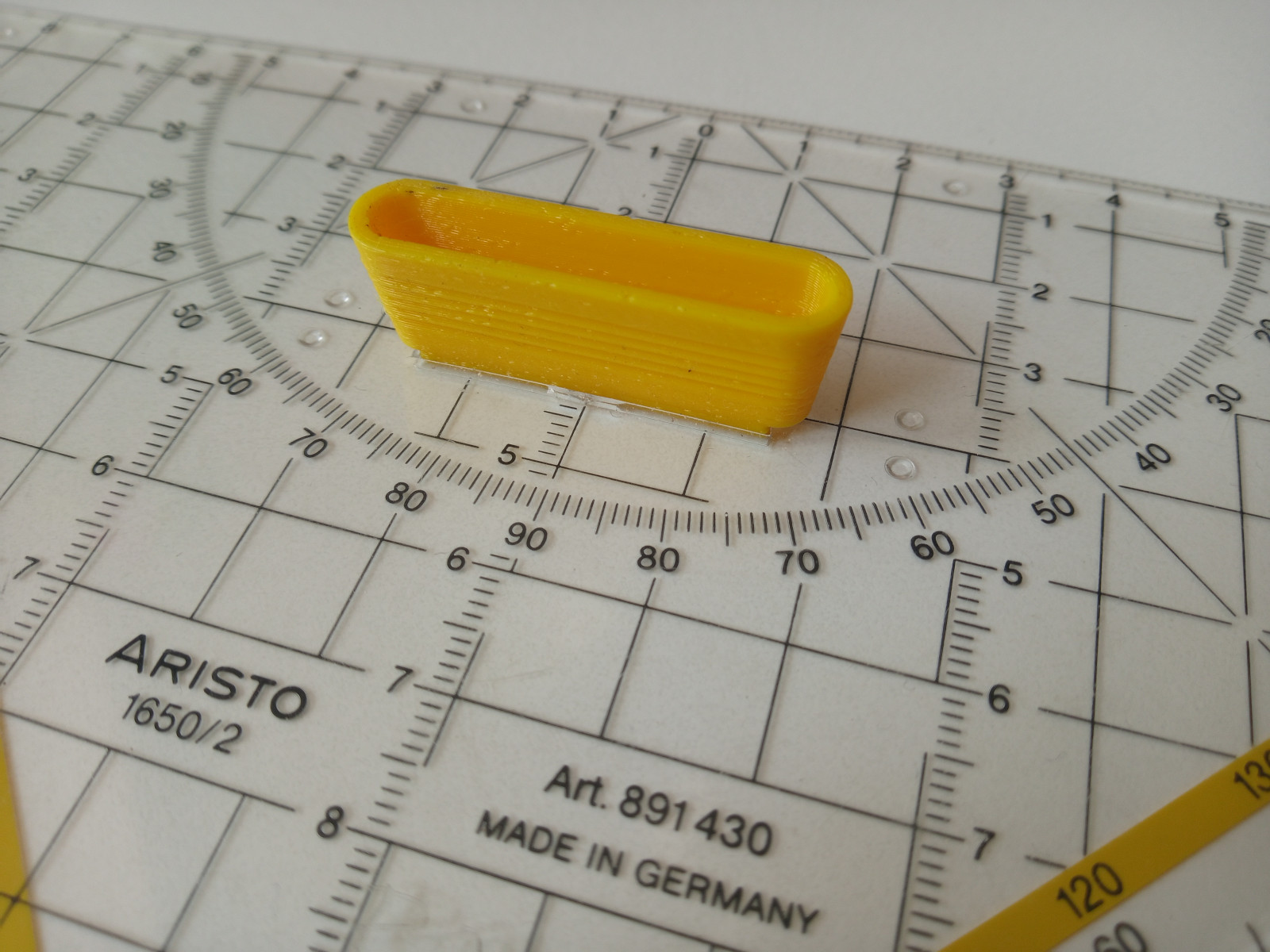Miniatura 2 do modelo 3D Parametric Aristo Set Square Button