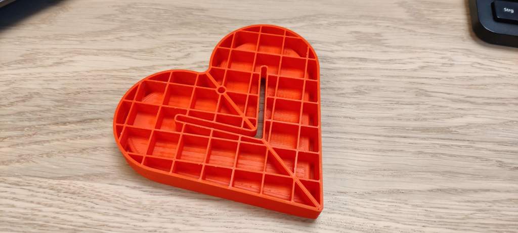 Miniatura 4 do modelo 3D Routing template - Heart