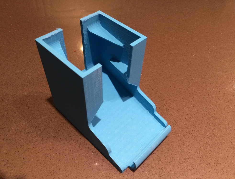 Miniatura 2 do modelo 3D Compact Tabletop Battery Holder