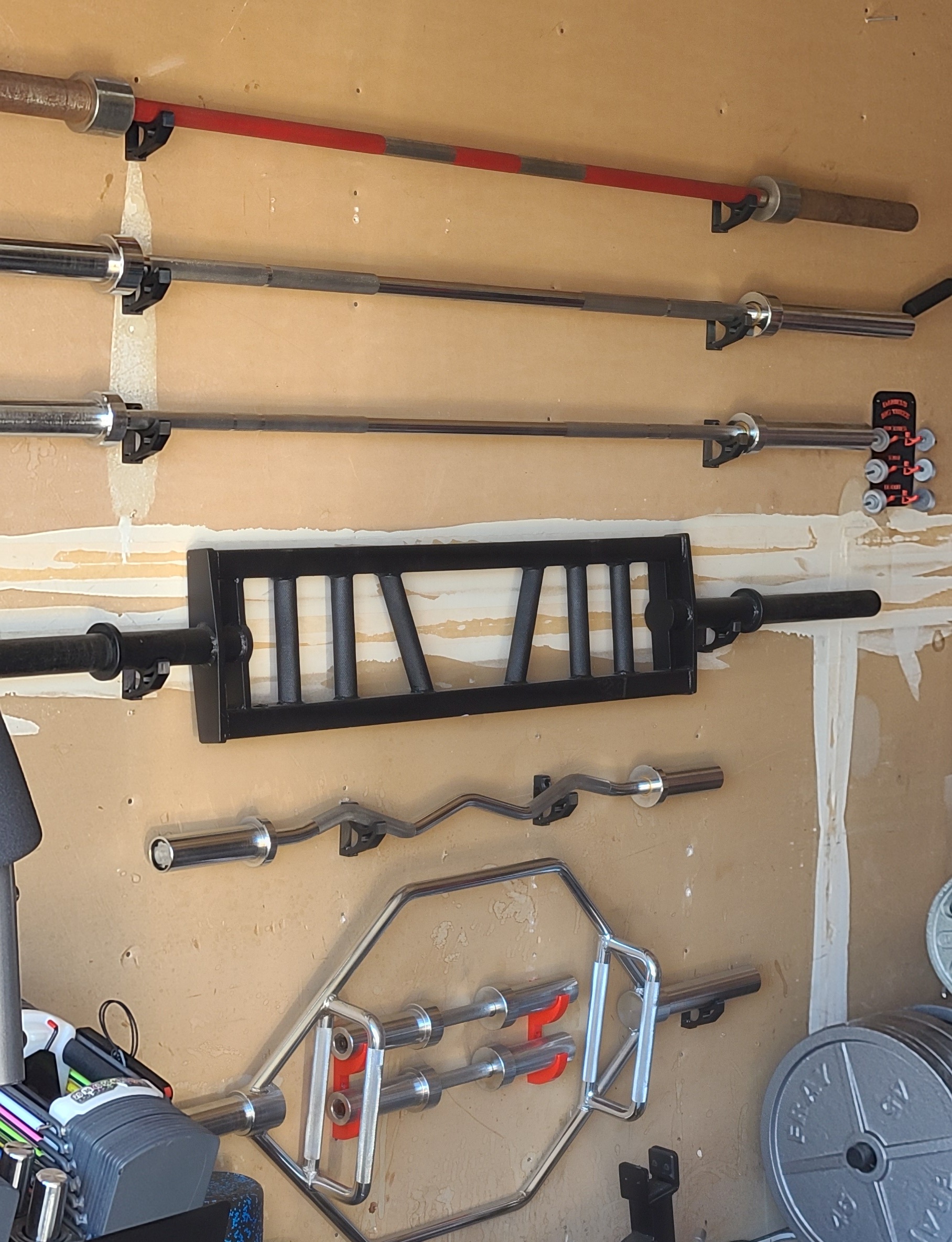 Wall Mounted Barbell Mounts by MeesterFishy Download free STL model