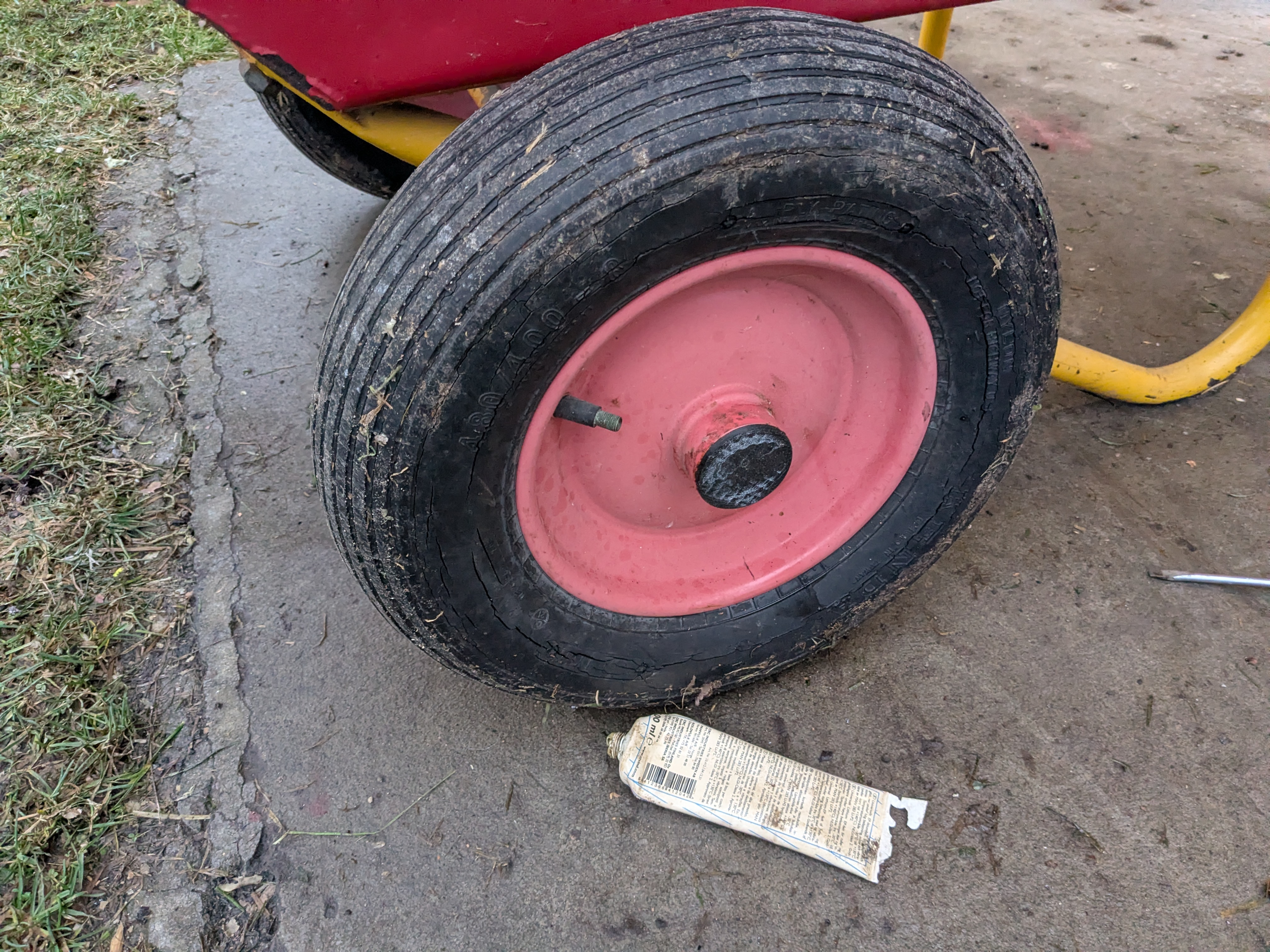 Dustcaps for wheels