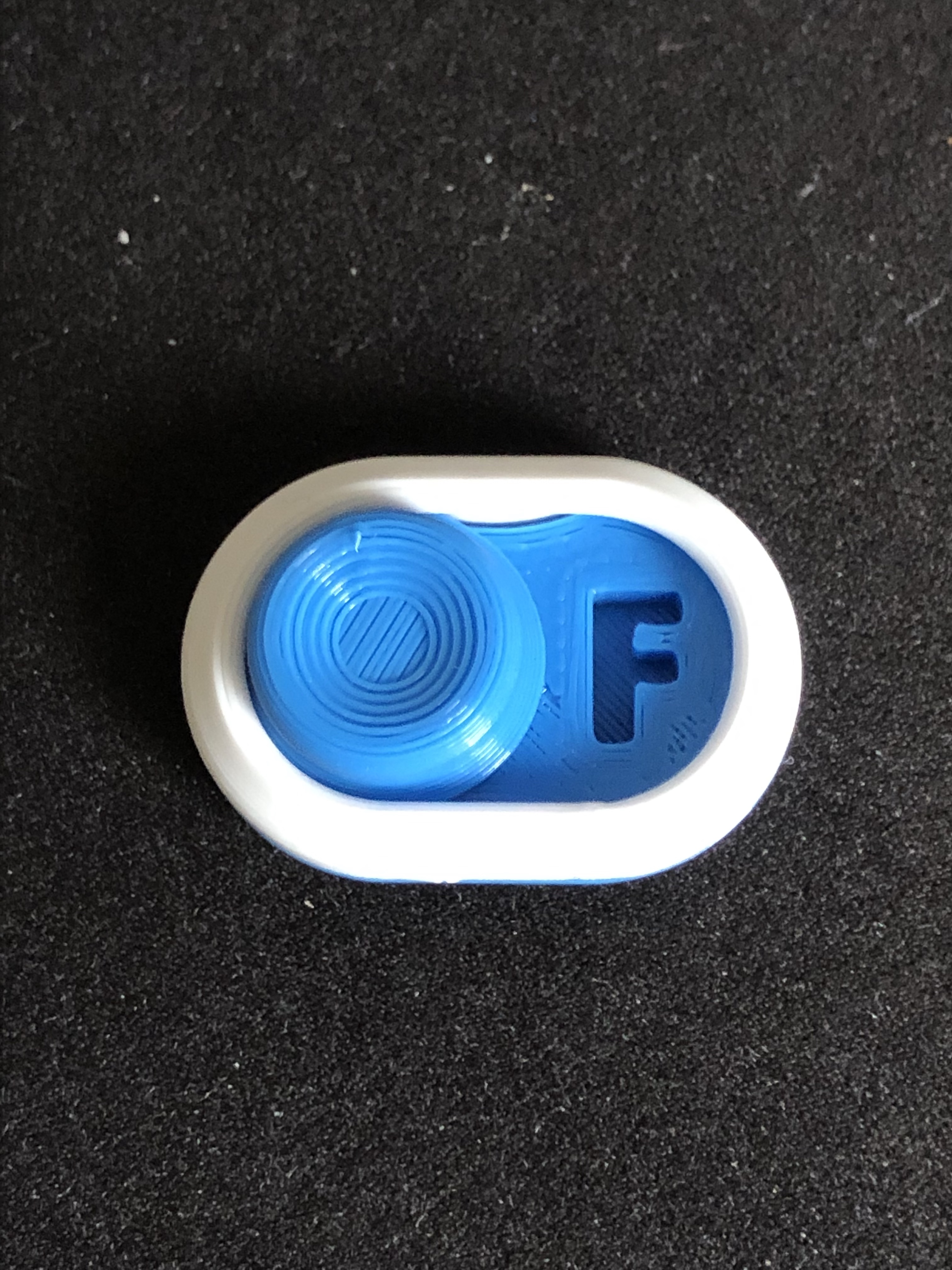 Itty Bitty Fidget bottom no magnets version 2 Remix Empty-Full 3D model thumbnail